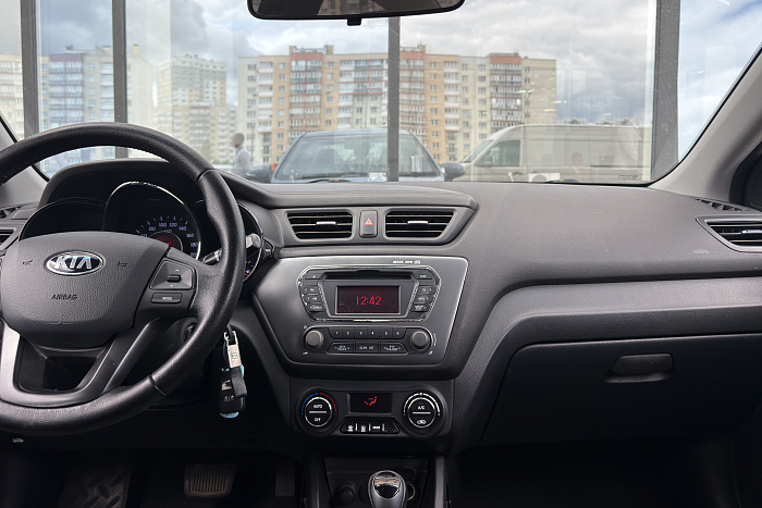 Kia Rio, Бензин, 1.6, Автомат, Передний привод, Седан - 19
