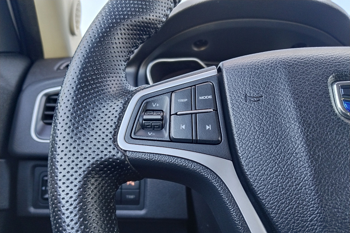 Geely Emgrand X7, Бензин, 2.0, Автомат, Передний привод, Внедорожник - 17