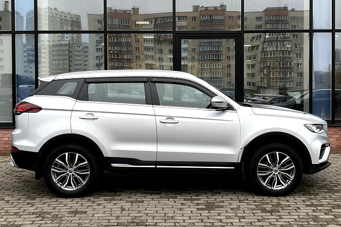 Geely Atlas Pro, Бензин, 1.5, Автомат, Передний привод, Внедорожник - 3