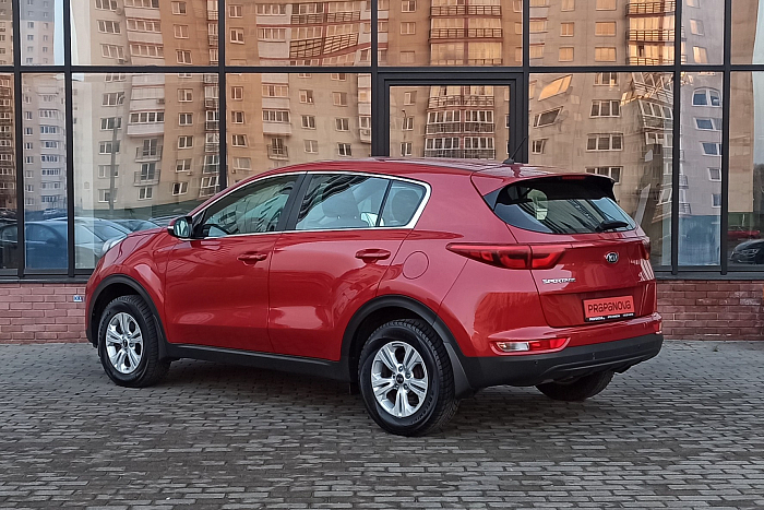 Kia  Sportage , Бензин, 1.6, Механическая, Передний привод, Внедорожник - 7