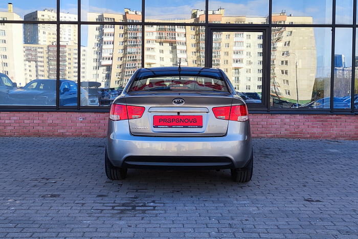 Kia Cerato, Бензин, 1.6, Автомат, Передний привод, Седан - 5
