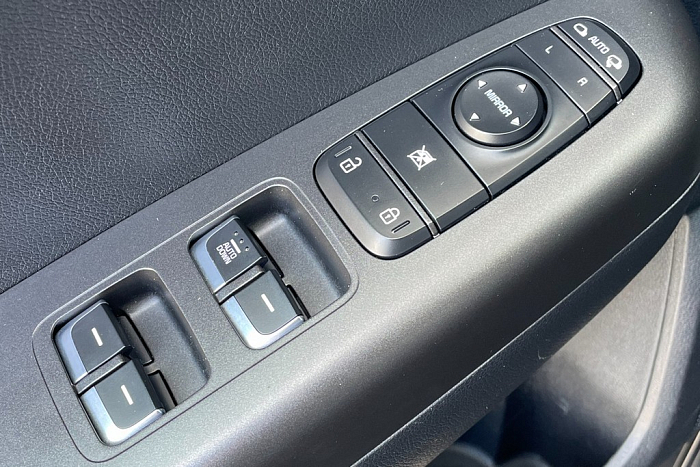 Kia Sportage, Бензин, 1.6, Механическая, Передний привод, Кроссовер - 19