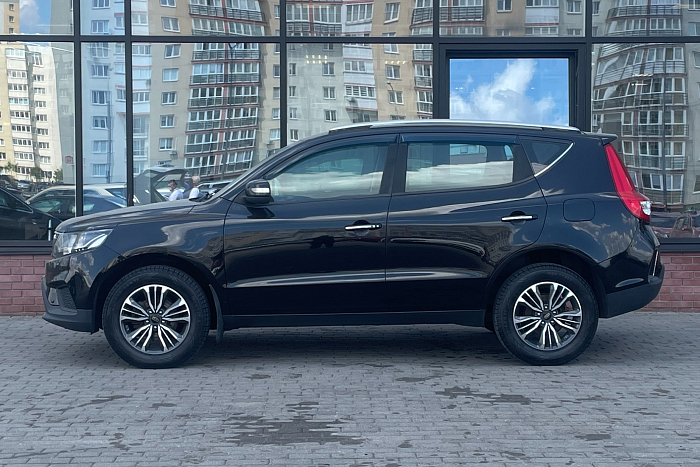 Geely Emgrand X7, Бензин, 2.0, Автомат, Передний привод, Внедорожник - 3