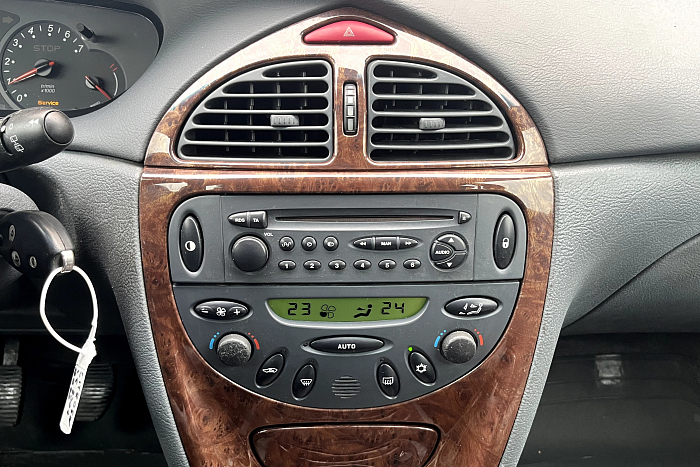 Citroen C5, Дизель, 2.0, Механическая, Передний привод, Лифтбэк - 13