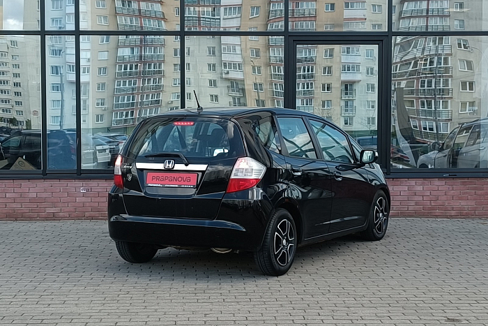 Honda Jazz, Бензин, 1.3, Механическая, Передний привод, Хэтчбек - 5