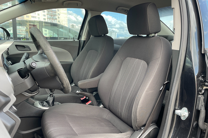 Chevrolet  Aveo, Бензин, 1.6, Механическая, Передний привод, Седан - 10