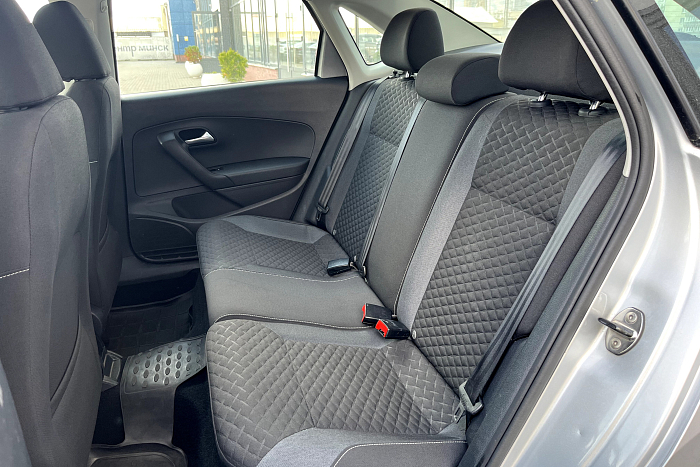 Volkswagen Polo Sedan, Бензин, 1.6, Автомат, Передний привод, Седан - 11