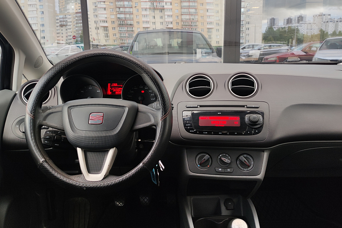 SEAT Ibiza, Дизель, 1.4, Механическая, Передний привод, Хэтчбек - 9