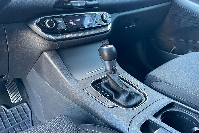 Hyundai  I30 , Дизель, 1.6, Робот, Передний привод, Универсал - 21