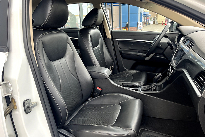 Geely Emgrand 7, Бензин, 1.8, Вариатор, Передний привод, Седан - 9