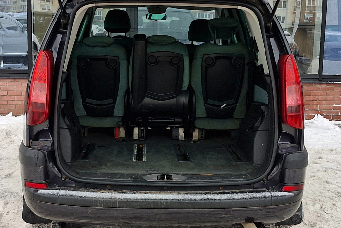 Peugeot 807, Дизель, 2.2, Механическая, Передний привод, Минивэн - 17