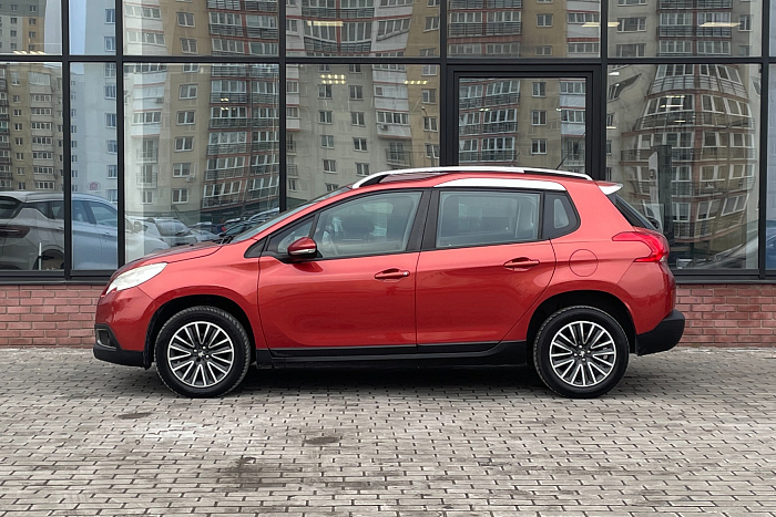 Peugeot 2008, Бензин, 1.6, Автомат, Передний привод, Универсал - 3
