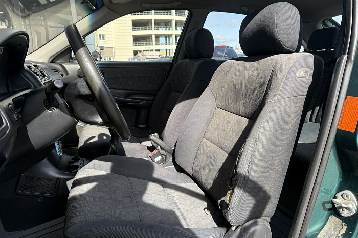 Mazda 626, Бензин, 1.8, Механическая, Передний привод, Хэтчбек - 10