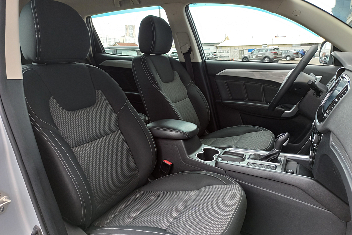 Geely Emgrand X7, Бензин, 2.0, Автомат, Передний привод, Кроссовер - 10