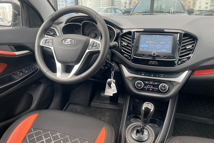 Lada Vesta, Бензин, 1.8, Робот, Передний привод, Универсал - 9