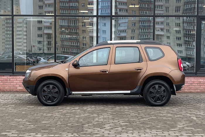 Renault Duster , Бензин, 2.0, Механическая, Полный привод, Внедорожник - 3