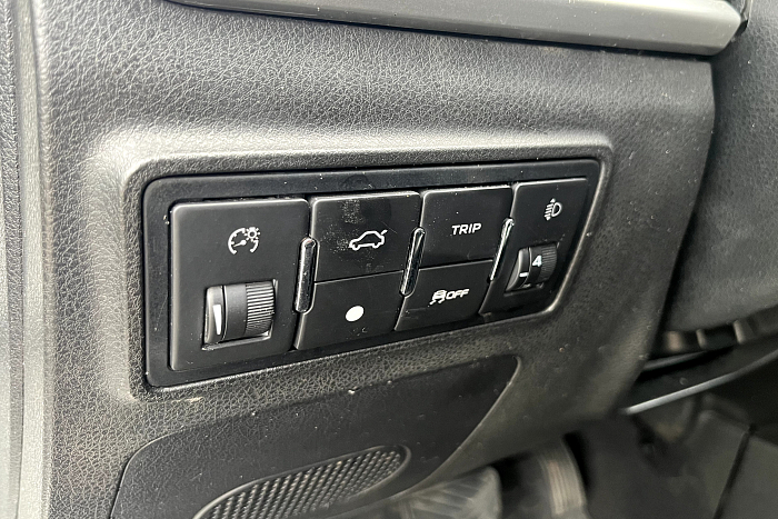 Geely Emgrand 7, Бензин, 1.8, Вариатор, Передний привод, Седан - 17