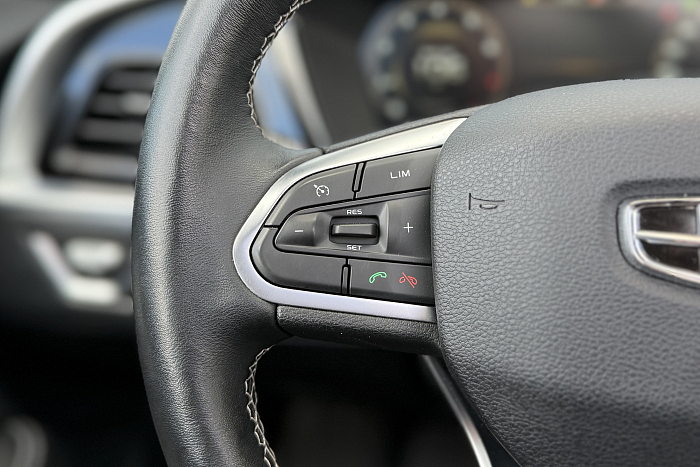 Geely Tugella, Бензин, 2.0, Автомат, Полный привод, Внедорожник - 17