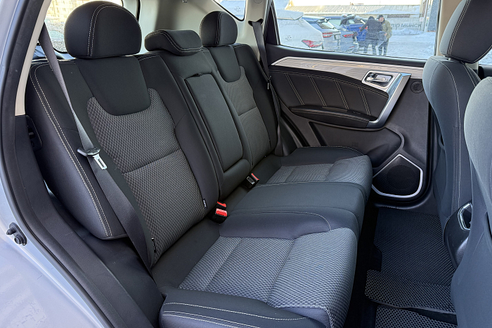 Geely Emgrand X7, Бензин, 2.0, Автомат, Передний привод, Внедорожник - 12