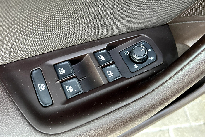 Volkswagen Passat B8, Бензин, 1.8, Робот, Передний привод, Седан - 22