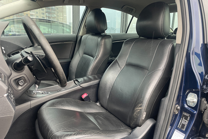 Toyota Avensis, Бензин, 2.0, Вариатор, Передний привод, Седан - 10