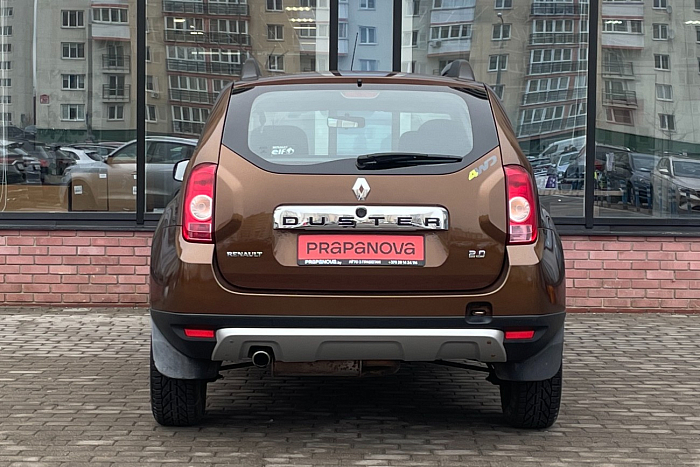 Renault Duster , Бензин, 2.0, Механическая, Полный привод, Внедорожник - 6