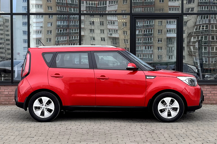 Kia Soul, Бензин, 1.6, Механическая, Передний привод, Хэтчбек - 2