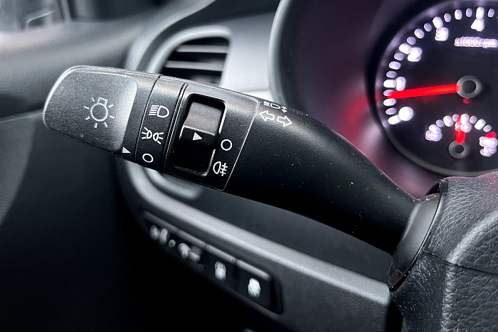 Kia Rio X-line, Бензин, 1.6, Автомат, Передний привод, Хэтчбек - 40