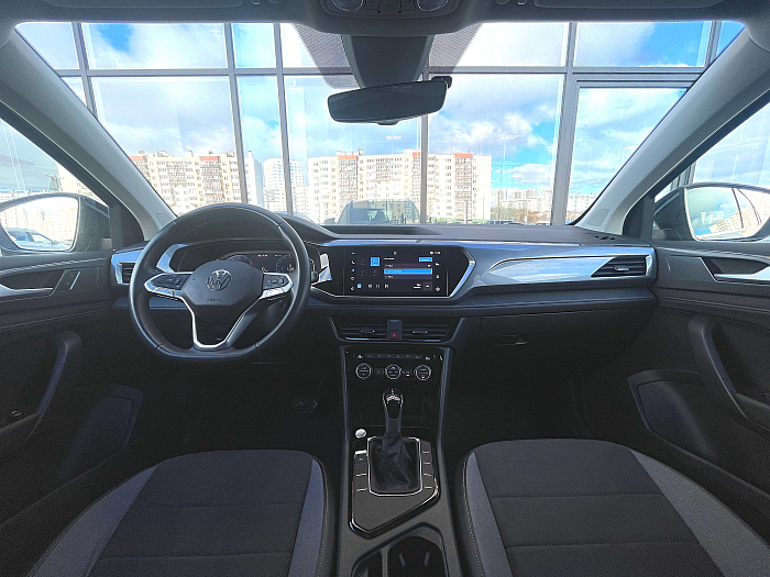 Volkswagen  Taos, Бензин, 1.4, Автомат, Передний привод, Внедорожник - 8
