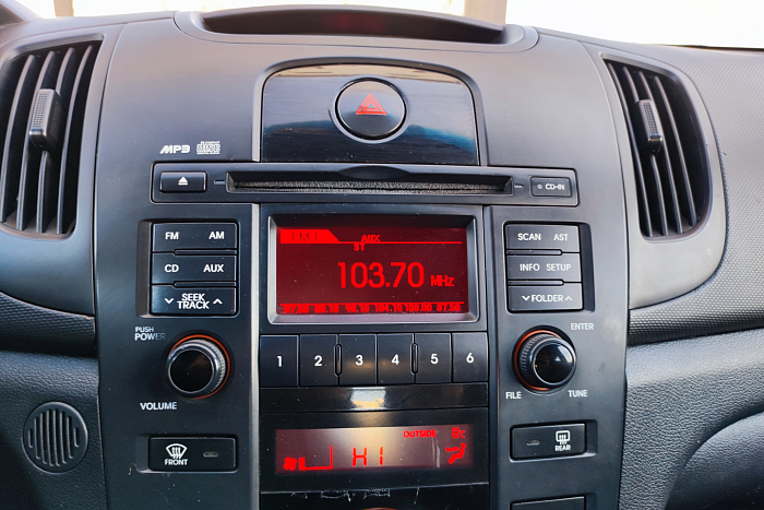Kia Cerato, Бензин, 1.6, Автомат, Передний привод, Седан - 16