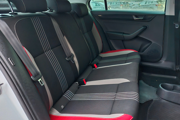 Skoda Rapid, Бензин, 1.4, Робот, Передний привод, Лифтбэк - 13