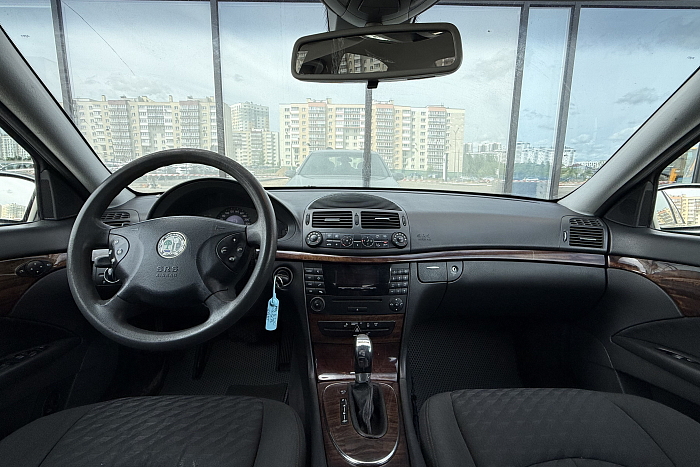 Mercedes-Benz W211, Бензин, 1.8, Автомат, Задний привод, Седан - 8