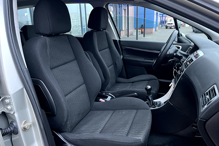 Peugeot 307, Бензин, 1.6, Механическая, Передний привод, Универсал - 9