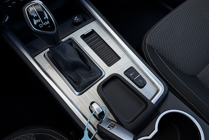 Geely Emgrand X7, Бензин, 2.0, Автомат, Передний привод, Внедорожник - 15