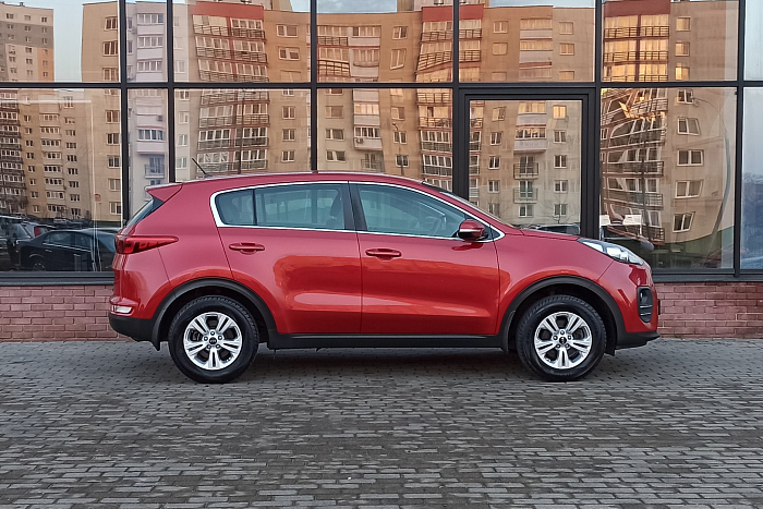 Kia  Sportage , Бензин, 1.6, Механическая, Передний привод, Внедорожник - 4