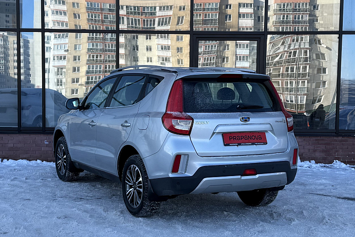Geely Emgrand X7, Бензин, 2.0, Автомат, Передний привод, Внедорожник - 6
