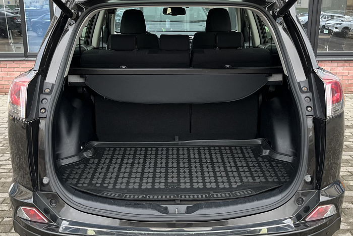 Toyota Rav4, Дизель, 2.0, Механическая, Передний привод, Внедорожник - 23