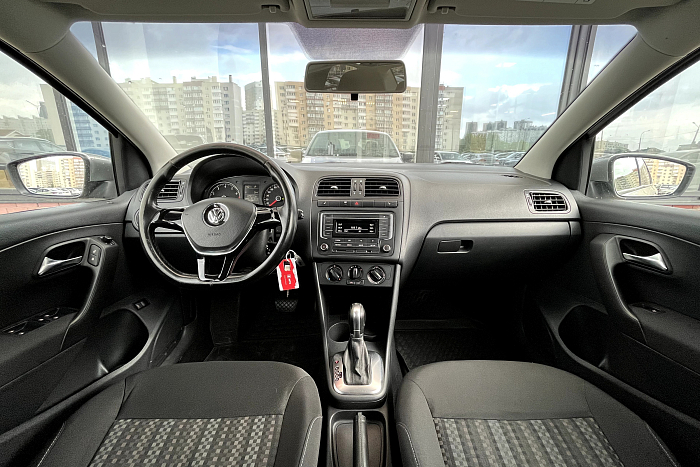 Volkswagen Polo Sedan, Бензин, 1.6, Автомат, Передний привод, Седан - 6