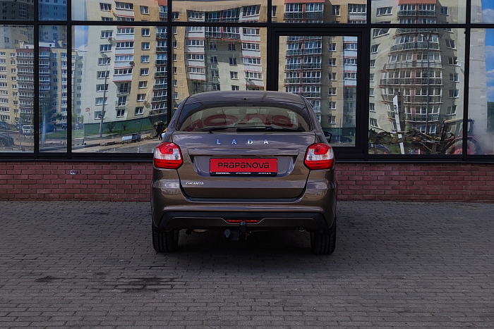 Lada Granta, Бензин, 1.6, Автомат, Передний привод, Хэтчбек - 5