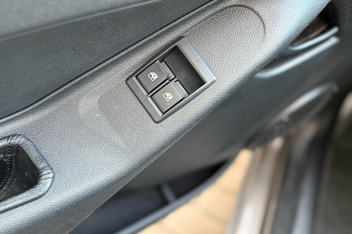 Lada  Granta , 1.6, Автомат, Передний привод, Седан - 18