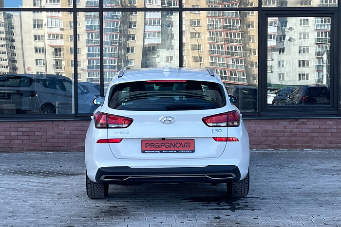 Hyundai  I30 , Дизель, 1.6, Робот, Передний привод, Универсал - 6