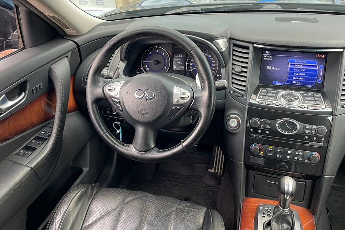 Infiniti FX, Дизель, 3.0, Автомат, Полный привод, Кроссовер - 9