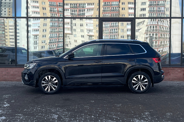 Volkswagen  Taos, Бензин, 1.4, Автомат, Передний привод, Внедорожник - 3
