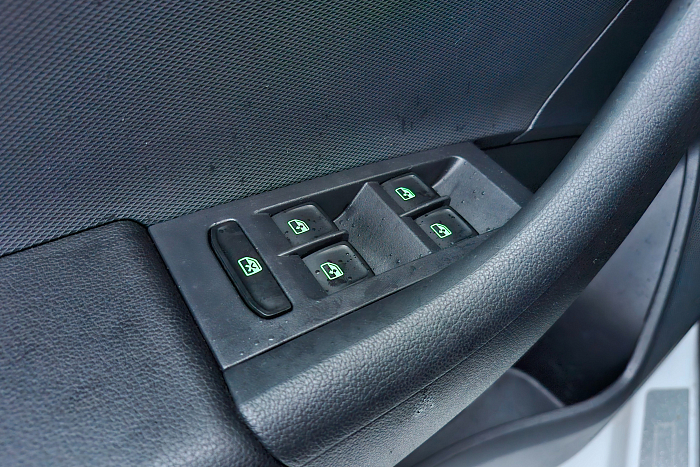 Skoda Rapid, Бензин, 1.4, Робот, Передний привод, Лифтбэк - 22