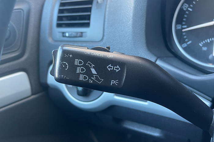 Skoda Octavia, Бензин, 1.8, Робот, Передний привод, Лифтбэк - 15