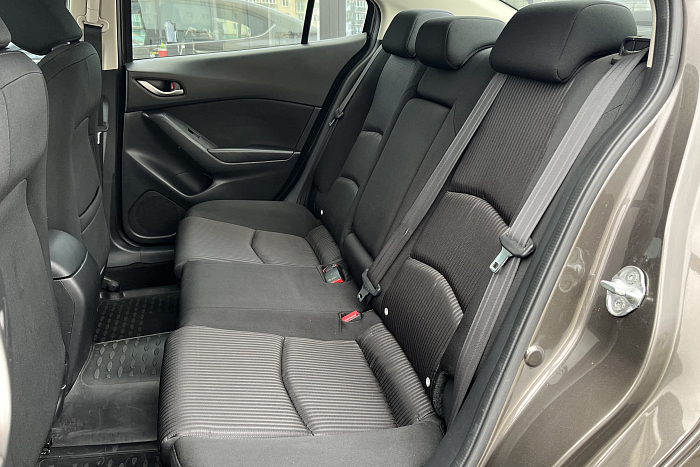 Mazda 3, Бензин, 1.6, Автомат, Передний привод, Седан - 11