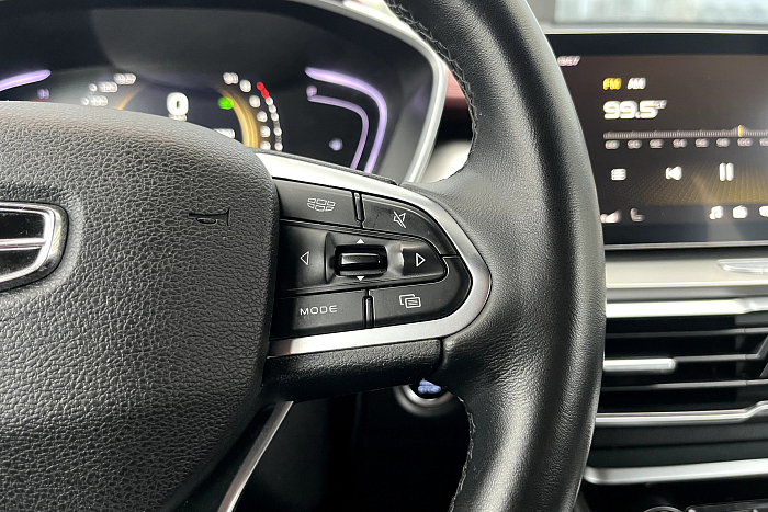 Geely Coolray, Бензин, 1.5, Робот, Передний привод, Внедорожник - 21