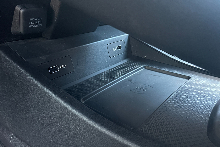 Geely Atlas Pro, Гибрид, 1.5, Робот, Полный привод, Внедорожник - 21