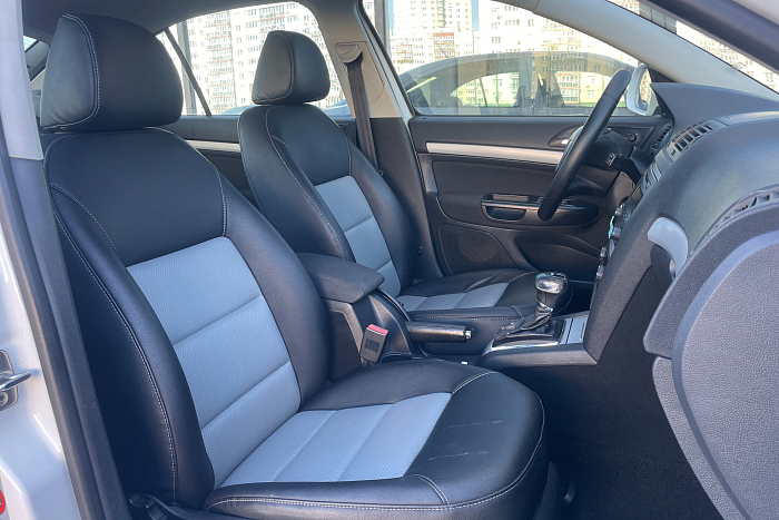 Skoda Octavia, Бензин, 1.8, Робот, Передний привод, Лифтбэк - 11