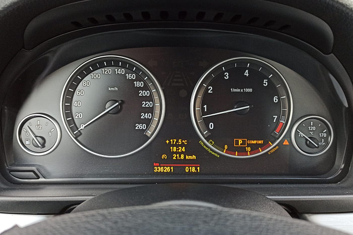 BMW 5, Бензин, 3.0, Автомат, Задний привод, Седан - 24